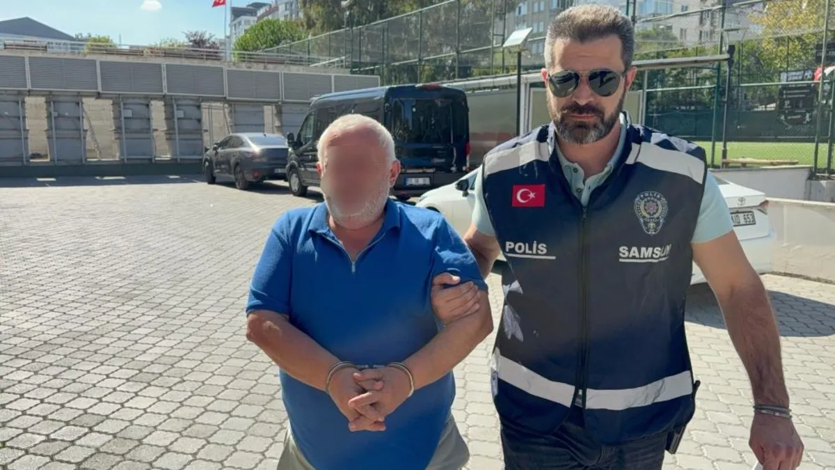 Son Gelişme: Markette pes dedirten soygun oyunu: İade yapamayınca bıçak çekip kasayı gasp etti ve Merak Edilen