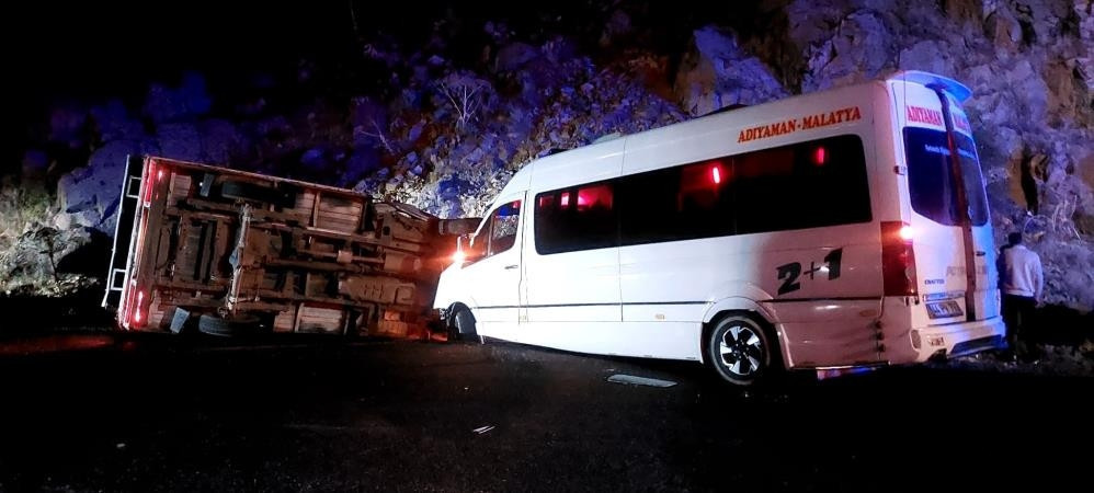 Gündemden Son Bilgiler: Giresun'da korkunç kaza! 23 kişi yaralandı