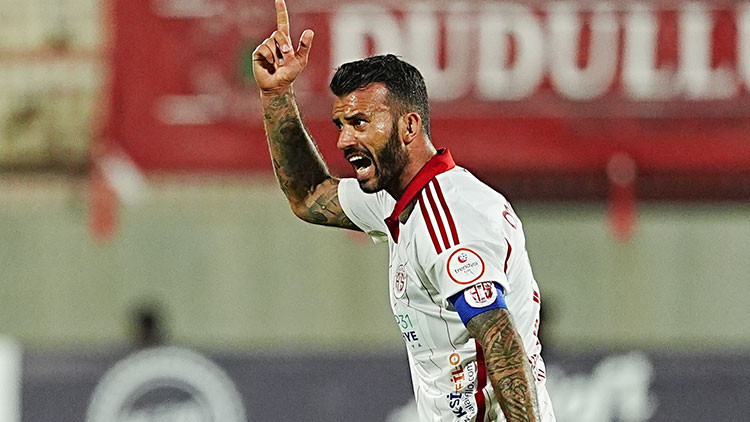 Antalyaspor, Ümraniyespor'u 2 golle geçti! - Son Dakika Bilgileri
