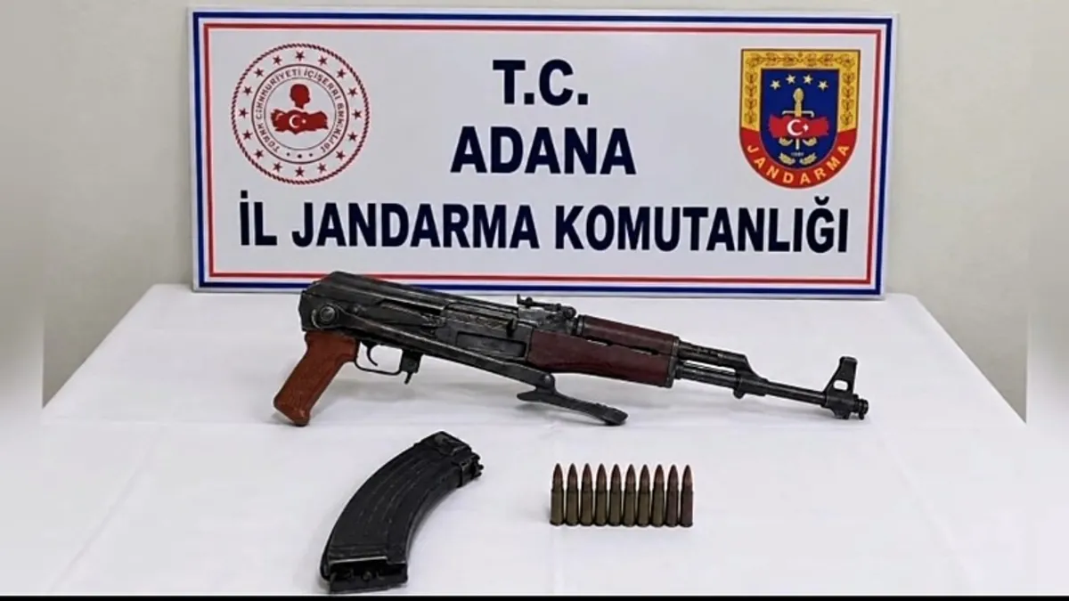 Sıcak Gündem: Jandarmadan uyuşturucu tacirlerine geçit yok - Son Dakika Bilgileri