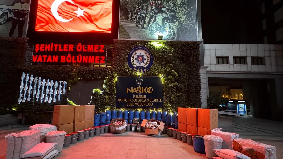 Gündemden Son Bilgiler: Narkotik ve istihbarat şubeden ortak operasyon! Uyuşturucu imalathanesi çökertildi ve