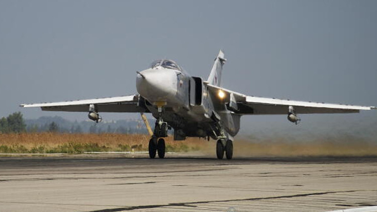 Sıcak Gündem: Ukrayna, Rus Su-24 savaş uçağını hedef aldı: Gelişmeler Takip Ediliyor