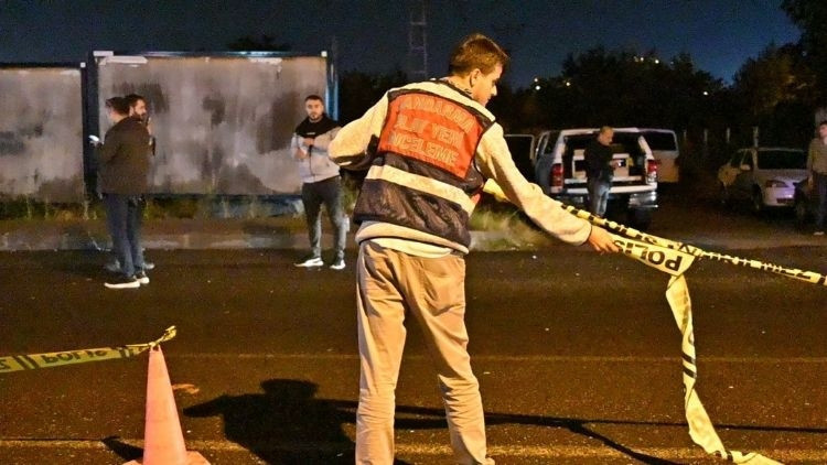 Gündemden Son Bilgiler: Kaza yerinde inceleme yaparken otomobil çarptı, polis memuru şehit oldu: Gelişmeler Ta