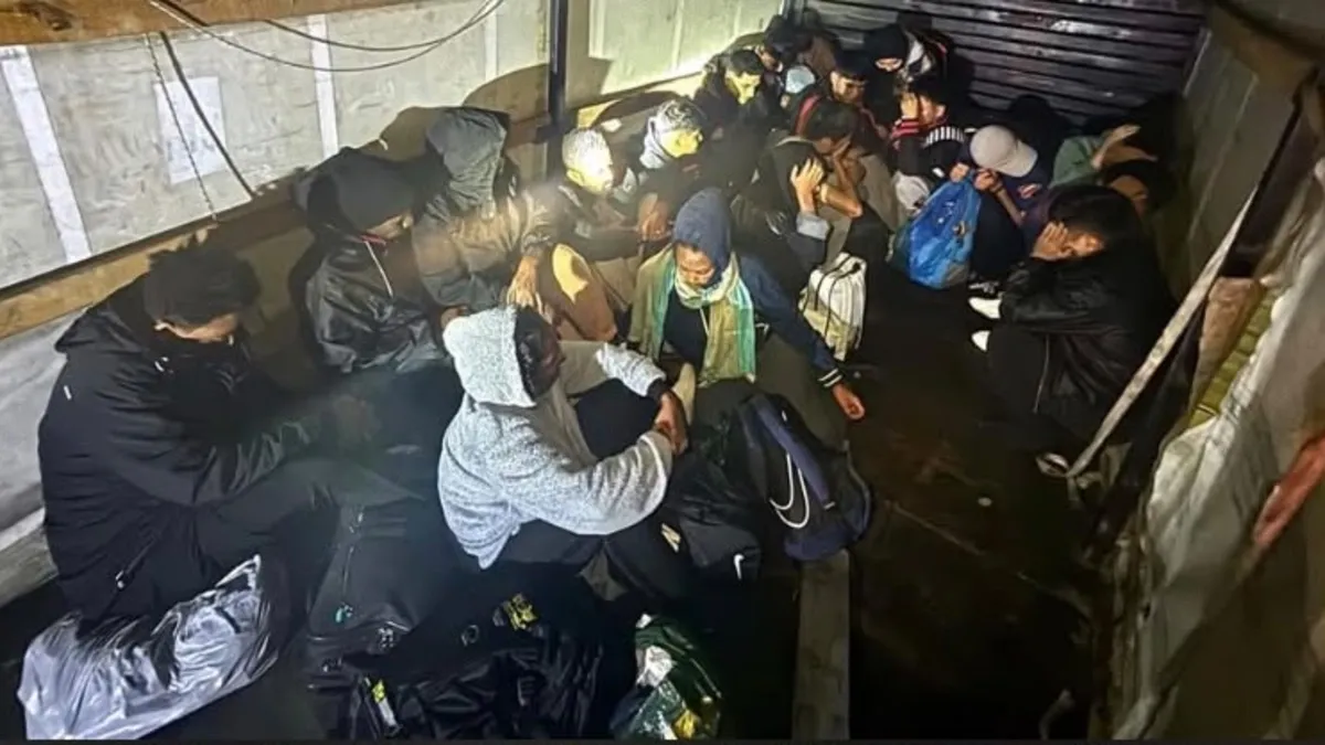Gündemden Son Bilgiler: Tekirdağ’da kamyonetten 19 kaçak göçmen çıktı ve Merak Edilenler