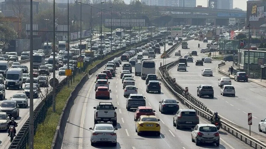 Sıcak Gündem: İstanbul’da pazar günü bazı yollar trafiğe kapanacak - Son Dakika Bilgileri