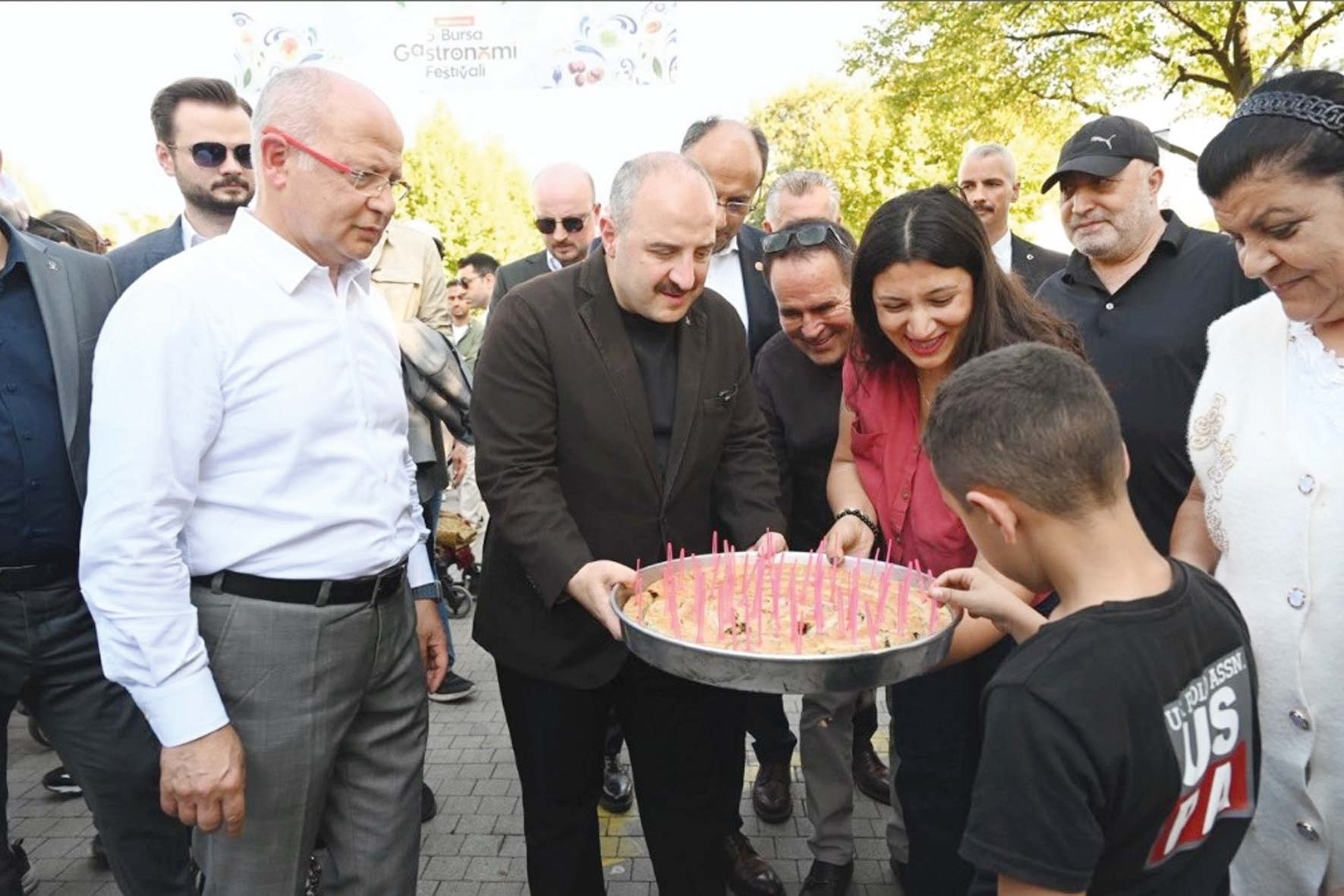 Son Gelişme: Mustafa Varank’tan Özel’e börekli cevap ve Merak Edilenler
