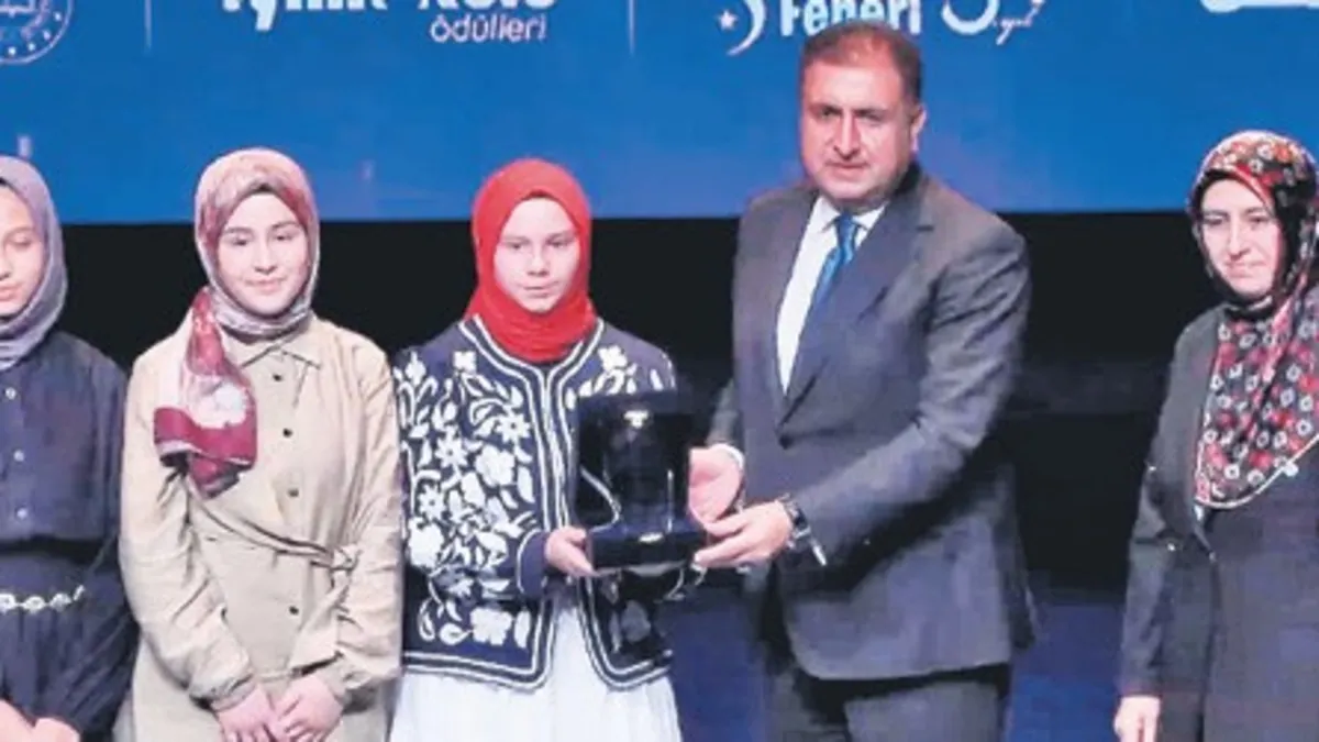 Kritik Açıklama: ‘Okullarımız iyilikte yarışıyor’ ödülleri sahiplerini buldu - Son Dakika Bilgileri
