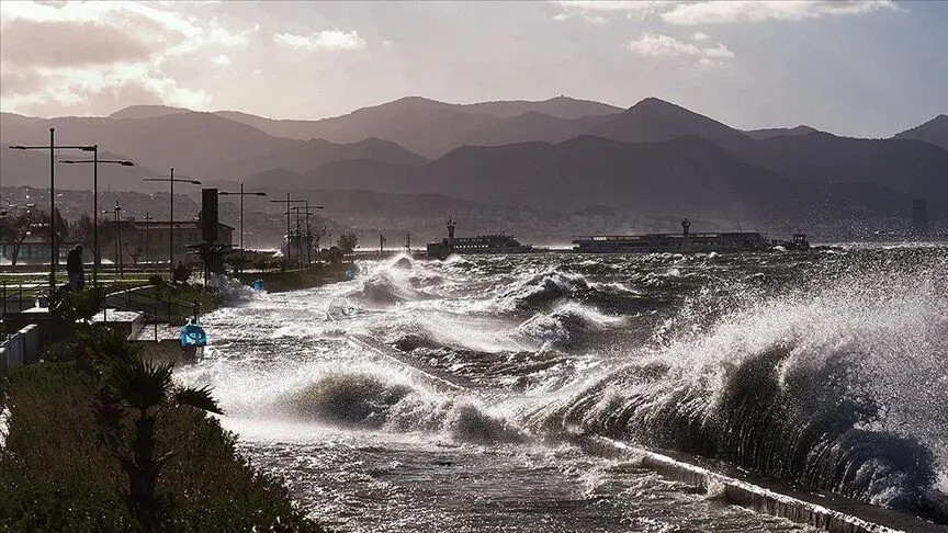 Sıcak Gündem: Meteoroloji’den fırtına uyarısı | İşte Tüm Ayrıntılar