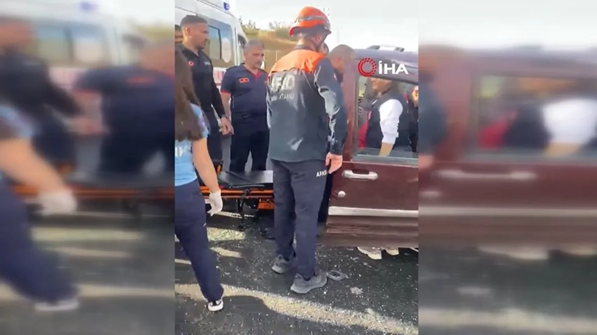 Gündemden Son Bilgiler: Kars’ta trafik kazası: 2 yaralı: Gelişmeler Takip Ediliyor