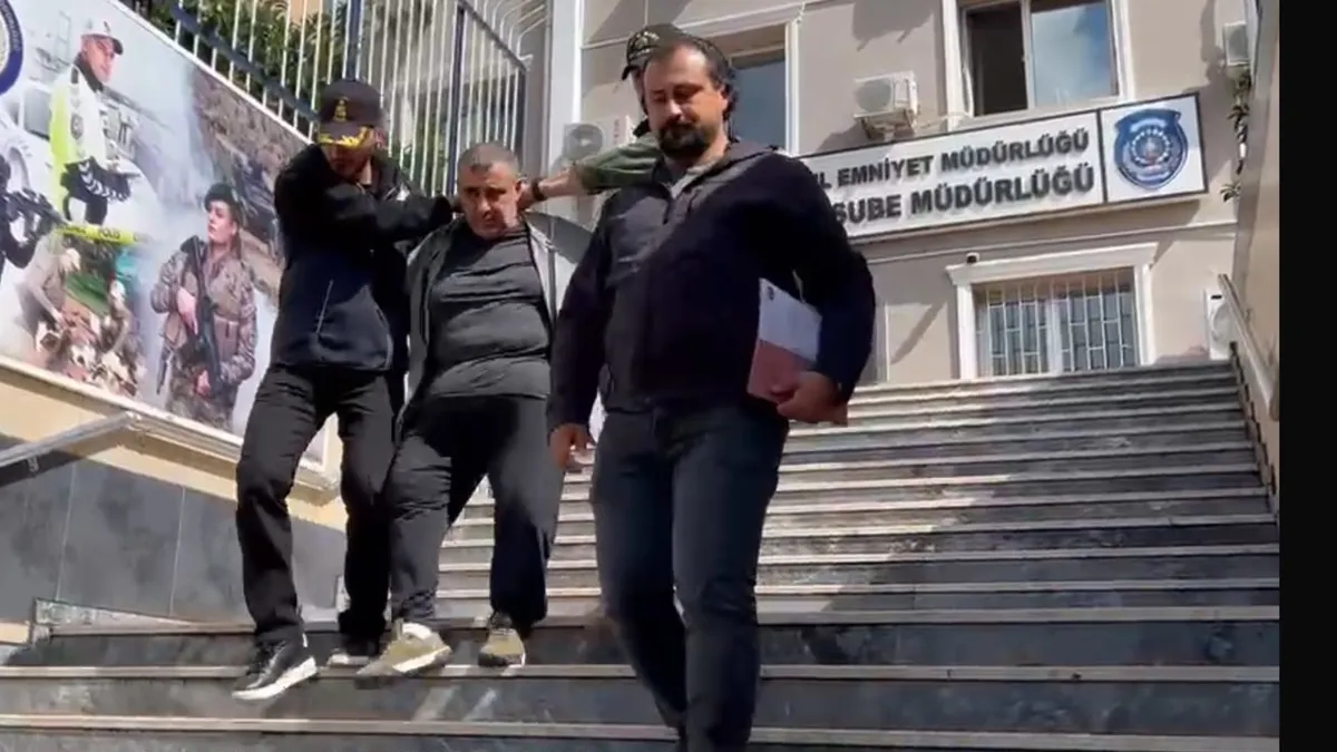 Sıcak Gündem: Uyuşturucu baronunun 12 yıllık firarı Pendik'te otel odasında son buldu! | İşte Tüm Ayrıntılar