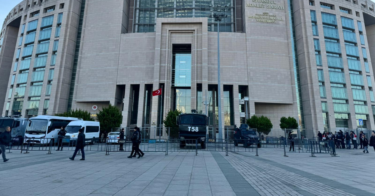 Ayrıntılar Netleşti: Fon soruşturmasında 8 kişi hakkında tutuklama kararı verildi: Gelişmeler Takip Ediliyor