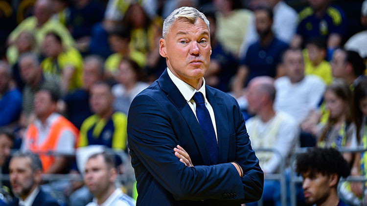 Son Gelişme: Sarunas Jasikevicius: 'Bencil olmayan, uyumlu bir basketbol!'