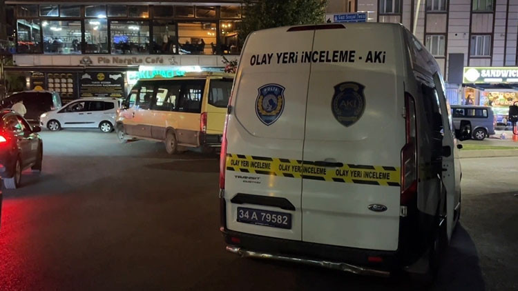 Kritik Açıklama: Korkunç olay: Eşiyle telefonda görüştüğünü iddia ettiği kişiyi silahla defalarca vurdu | İşte