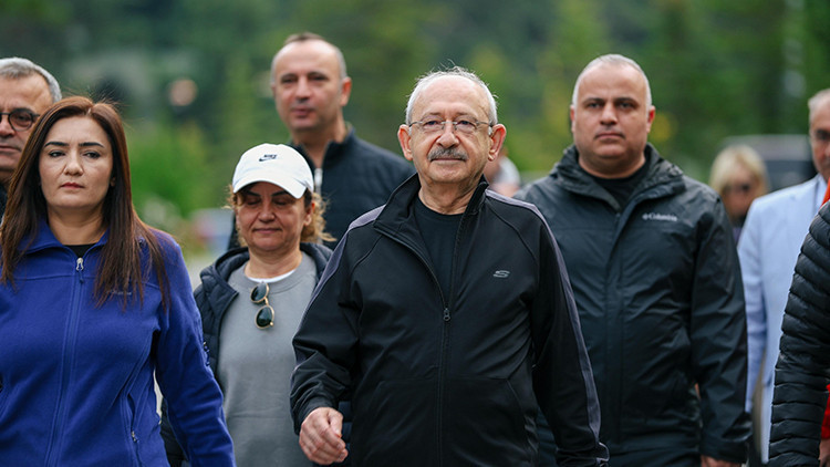 Kılıçdaroğlu, Abant Gölü Milli Parkı’nda sabah yürüyüşü yaptı | İşte Tüm Ayrıntılar