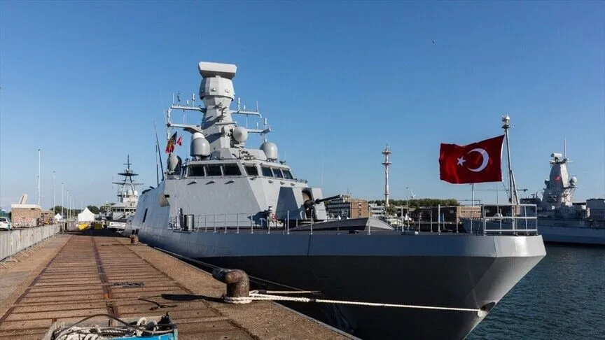 Sıcak Gündem: TCG Burgazada korveti NATO Daimî Deniz Görev Grubu-2'ye katıldı: Gelişmeler Takip Ediliyor