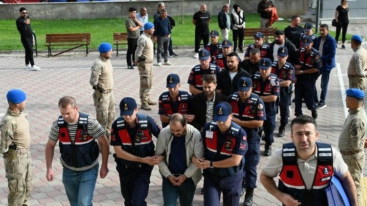 Yahşihan Belediyesine yönelik operasyonda 35 şüpheli adliyede ve Merak Edilenler