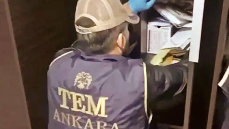 Sıcak Gündem: MASAK’ta üç şüpheliye FETÖ bağlantısıyla tutuklama kararı ve Merak Edilenler