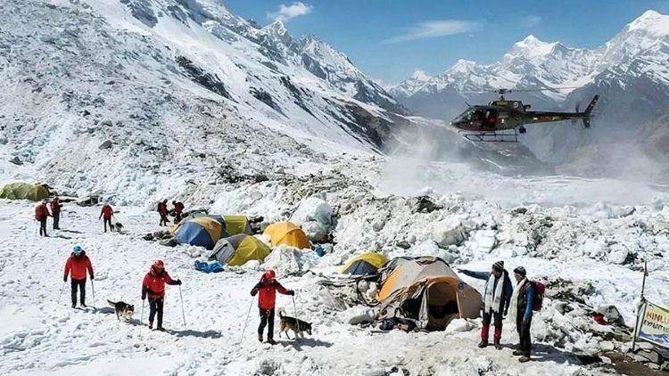 Son Gelişme: Nepal’de çığ felaketi: 12 kişi kayıp: Gelişmeler Takip Ediliyor