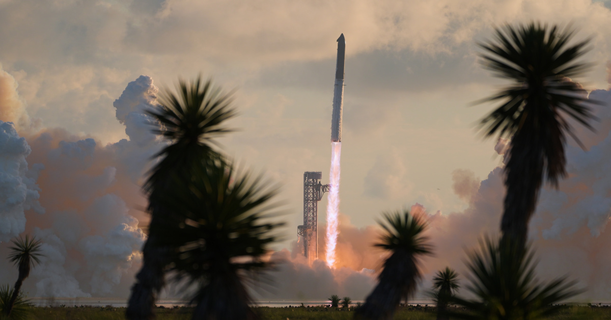 Elon Musk'ın dev roketi ilk kez yörüngeye ulaştı | İşte Tüm Ayrıntılar
