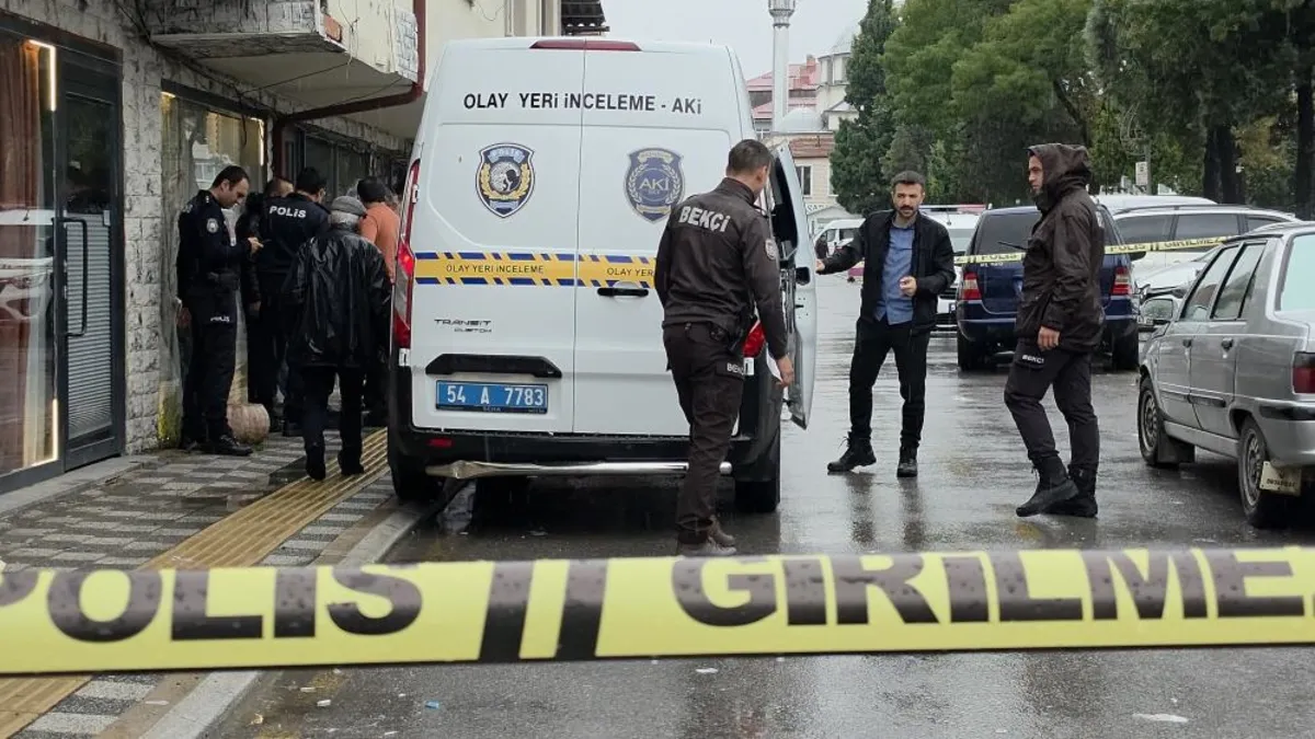 Gündemden Son Bilgiler: Sakarya'da dehşet! Alacak-verecek meselesinde kardeşi abisini vurdu