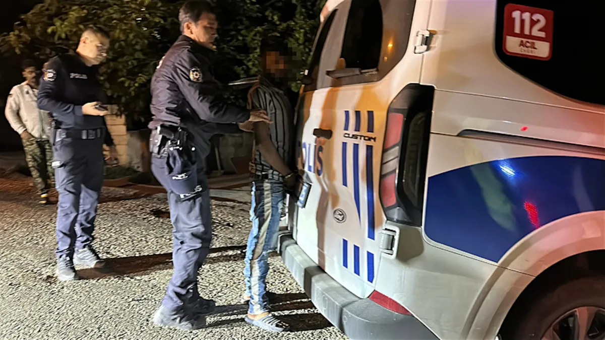 Son Gelişme: Alkollü sürücü 2 araca çarpıp yaya olarak kaçtı! ve Merak Edilenler