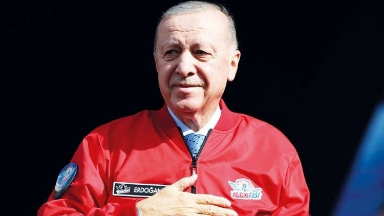 Gündemden Son Bilgiler: 1 milyon ziyaretçi... Cumhurbaşkanı Erdoğan TEKNOFEST’te: Türkiye’nin geleceği emin el
