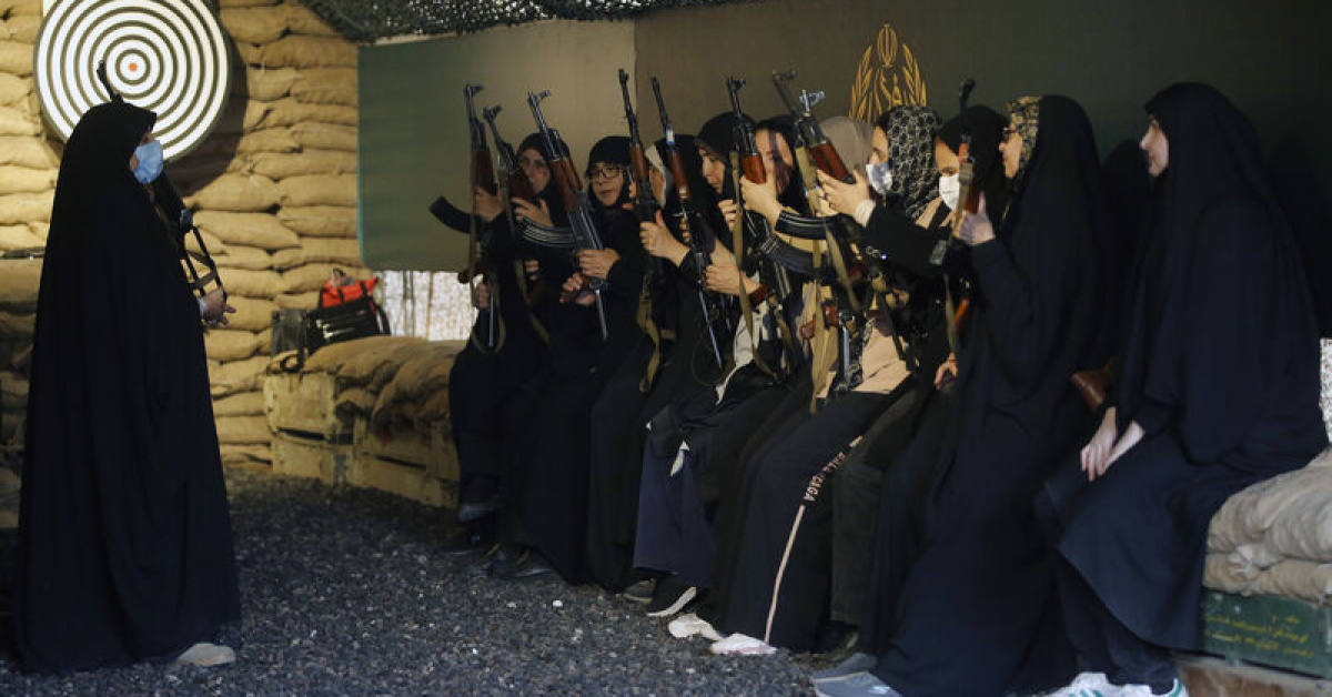 Ayrıntılar Netleşti: İran’da sivillere silah eğitimi veriliyor ve Merak Edilenler
