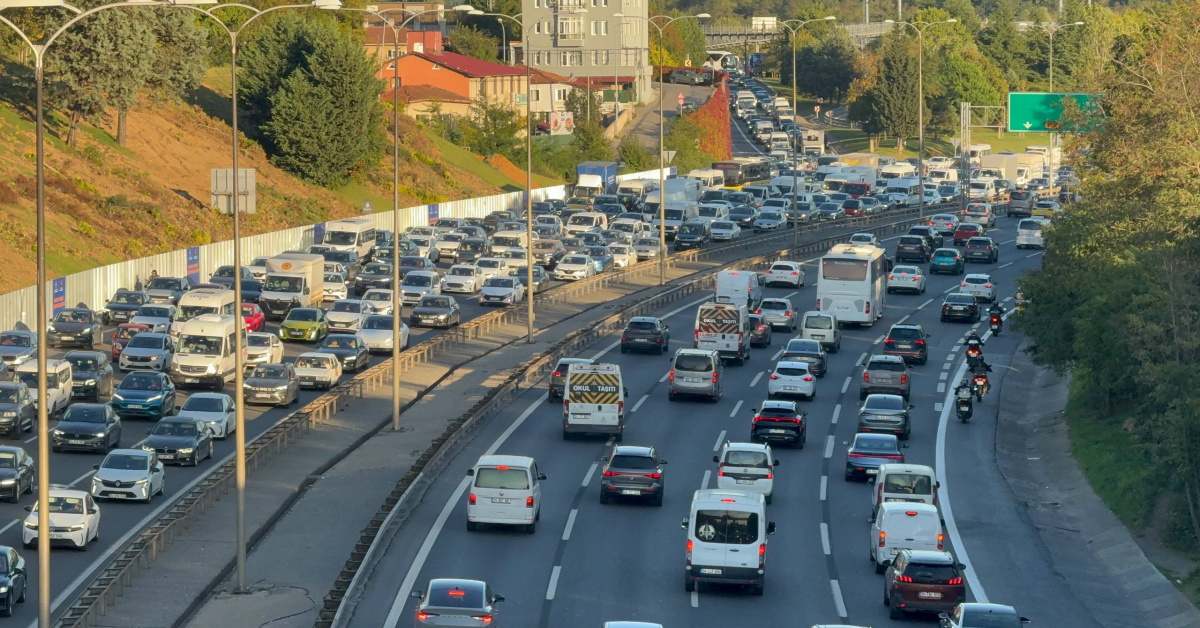 Ayrıntılar Netleşti: İstanbul'da trafik yoğunluğu yüzde 80