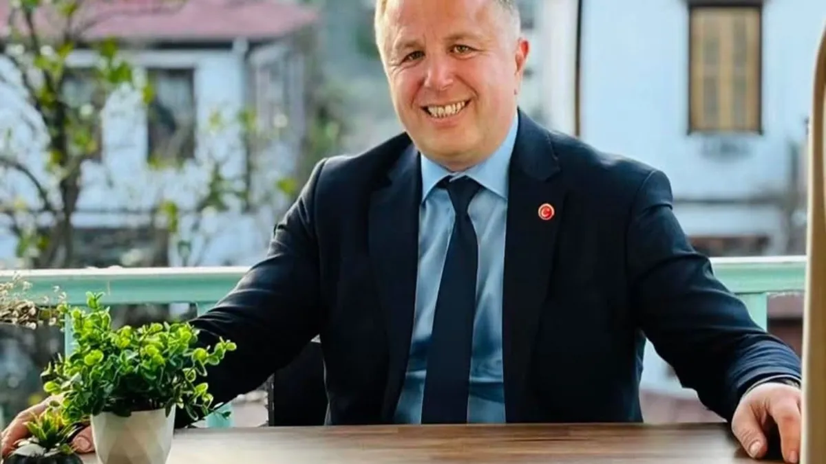 Giresun Belediyesi’nde istifa! Yeni Partili Belediye Başkanvekili partisinden istifa etti | İşte Tüm Ayrıntıla