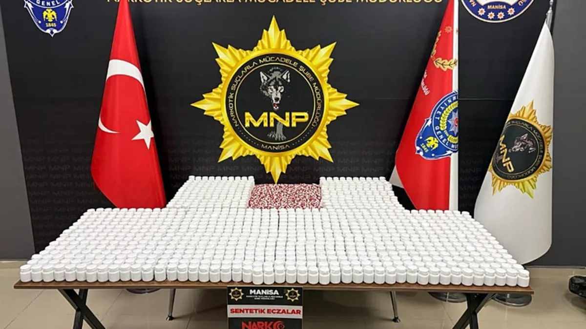 Son Gelişme: Manisa'da uyuşturucu operasyonu: 2 şüpheli hakkında tutuklama kararı verildi