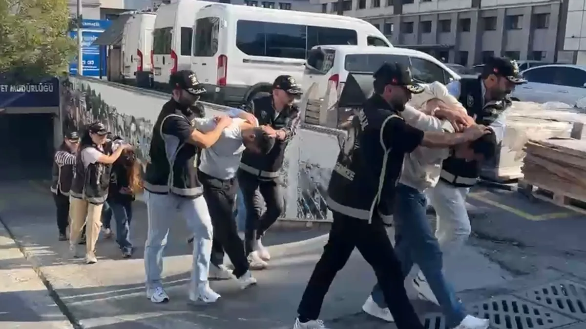 Gündemden Son Bilgiler: Boyaya bıraktıkları motosiklet ele verdi! Tamirci ve çete üyesi dört kişi yakalandı: G