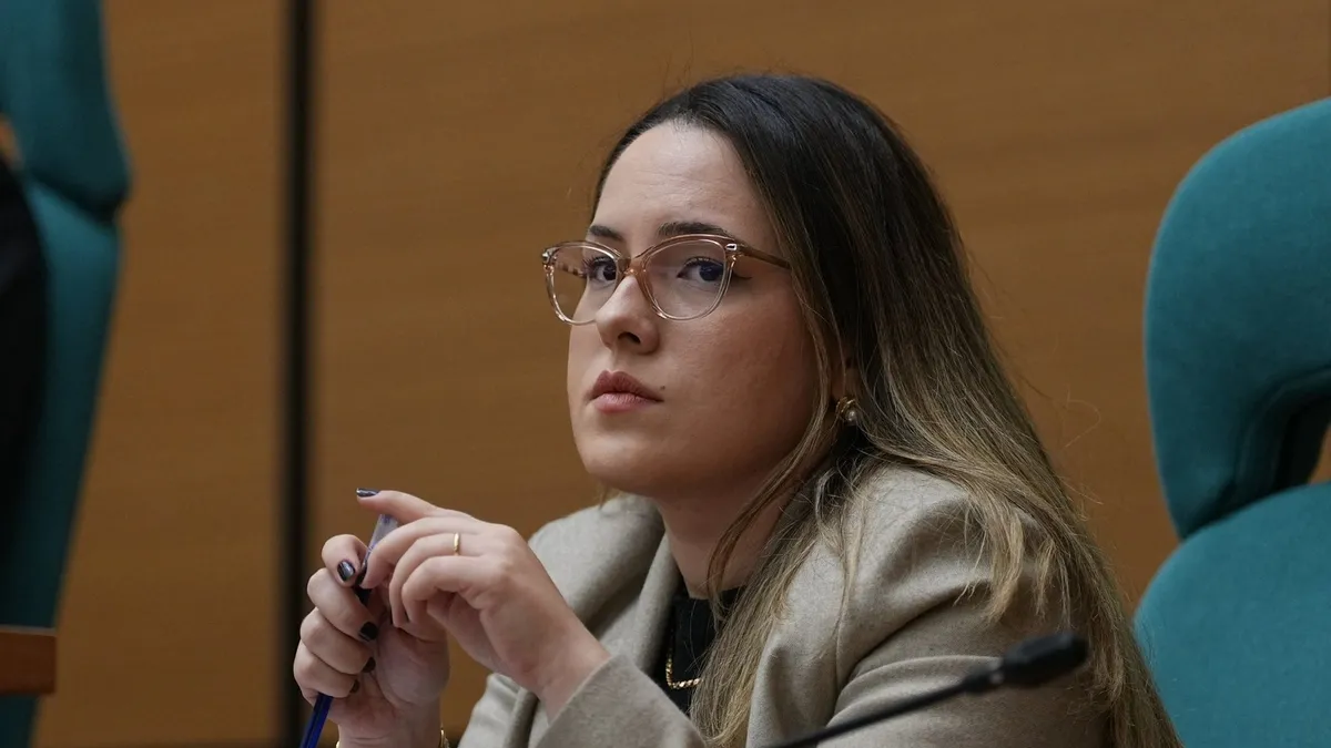 Sıcak Gündem: Gültekin’in vefatı üzerinden hedef alındı: Hazal Bayhan Koç hukuki süreç başlatıyor: Gelişmeler