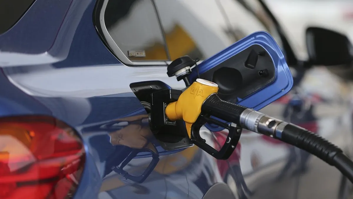 Gündemden Son Bilgiler: Akaryakıt Fiyatları 17 Ekim 2026: Motorin ve benzin fiyatı ne kadar? İstanbul, Ankara,