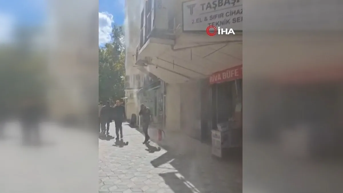 Son Gelişme: Balıkçı bacasında çıkan yangın paniğe neden oldu ve Merak Edilenler