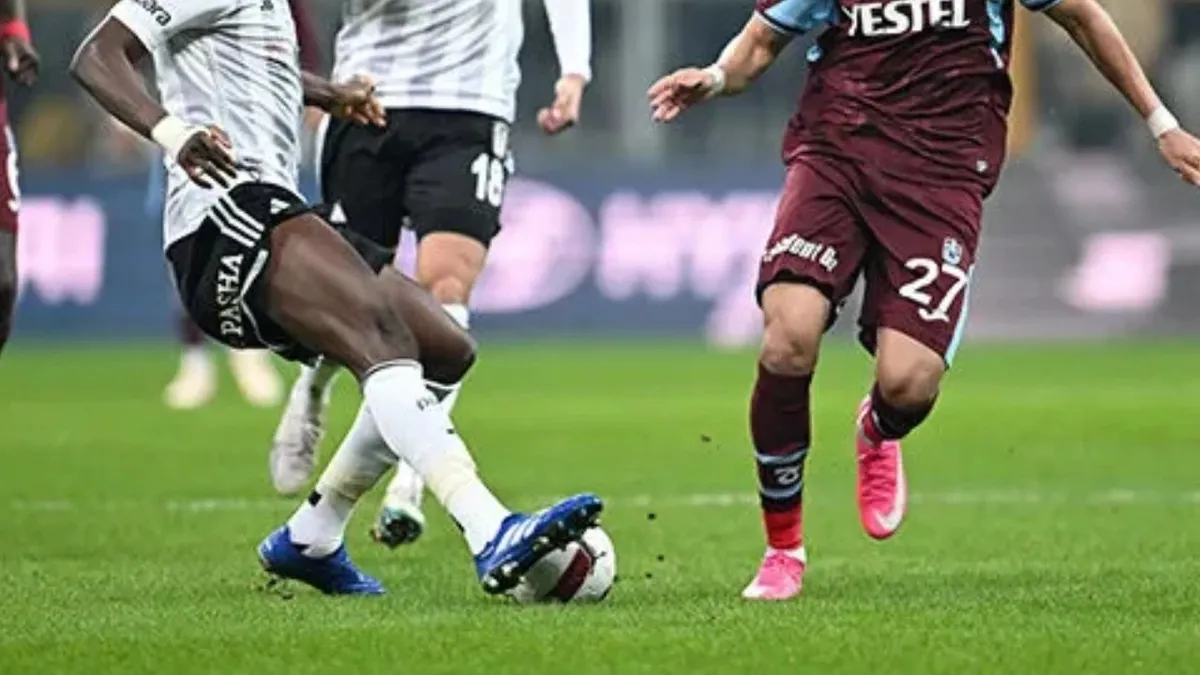Süper Lig'de dev derbi maçı! Trabzonspor Beşiktaş maçı ne zaman, saat kaçta, hangi kanalda?