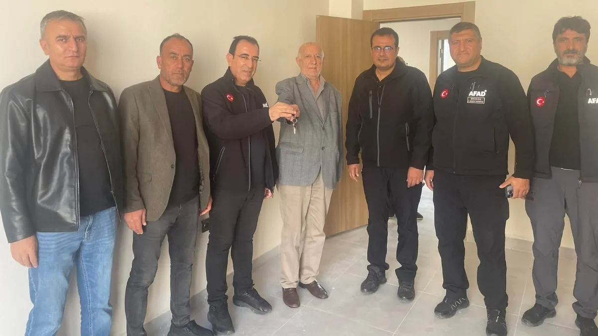 Gündemden Son Bilgiler: Elazığ’da 458 afet konutu ve 20 dükkân hak sahiplerine teslim edildi | İşte Tüm Ayrınt