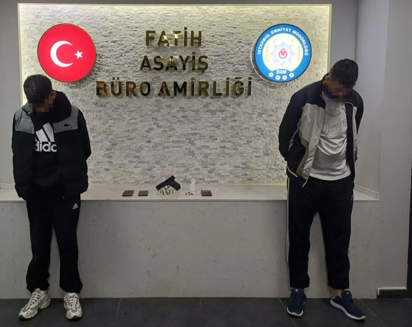 Yeni nesil suç örgütlerine 'Kapan' kıskacı! Motosikletli 3 saldırgan nefes kesen operasyonla yakalandı - Son D