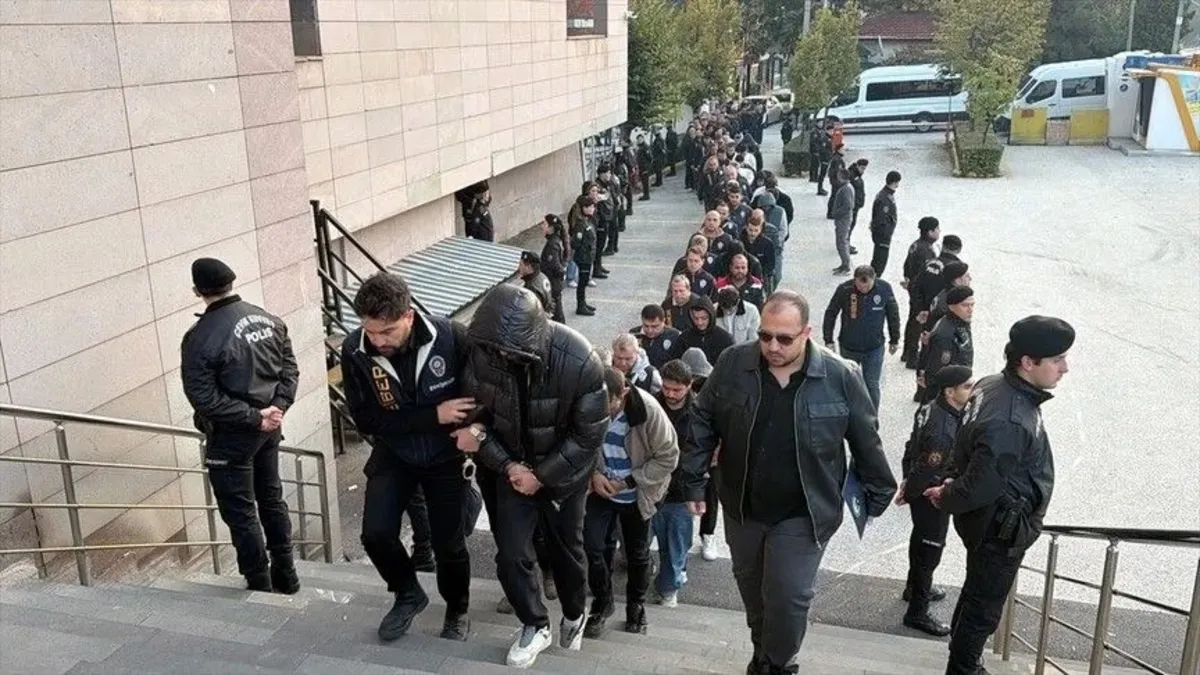 Gündemden Son Bilgiler: Eskişehir merkezli yasa dışı bahis operasyonu: 78 tutuklama - Son Dakika Bilgileri
