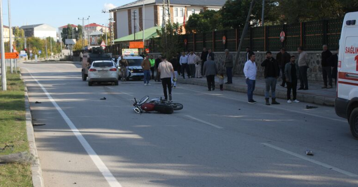 Kritik Açıklama: Otomobil ve motosiklet çarpıştı: 2 ölü! ve Merak Edilenler