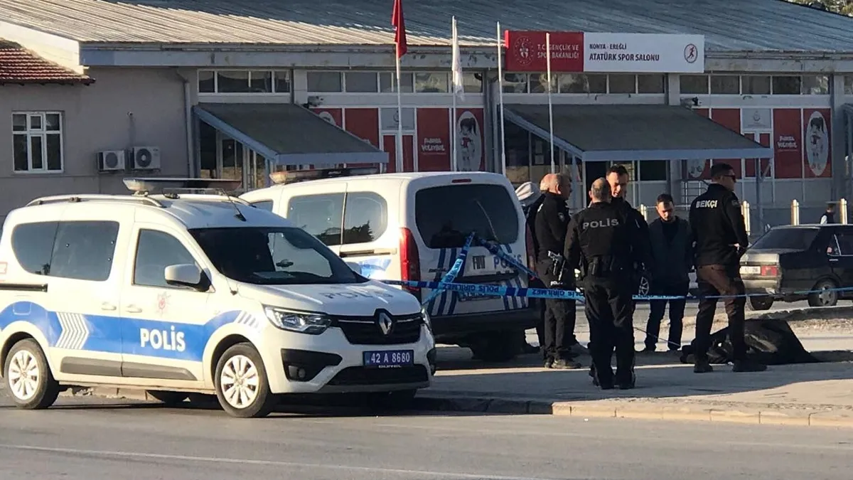 Konya'da sır olay: Kaldırımda ölü bulundu! - Son Dakika Bilgileri