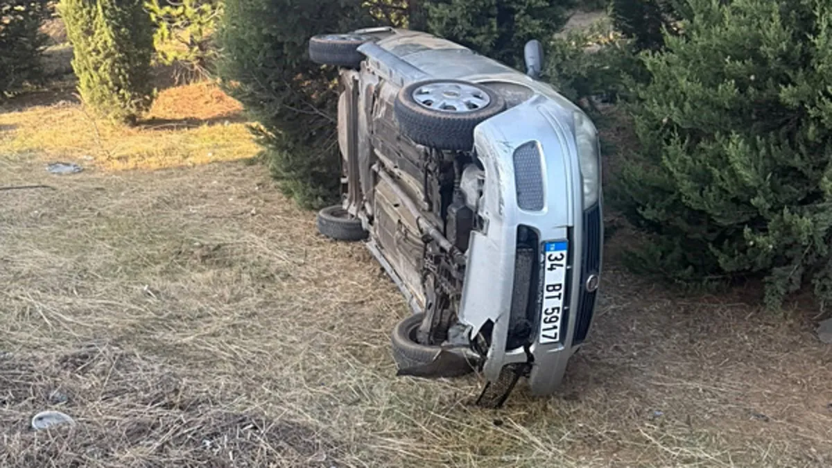 Ayrıntılar Netleşti: Aydın'da devrilen otomobildeki 2 kişi yaralandı - Son Dakika Bilgileri