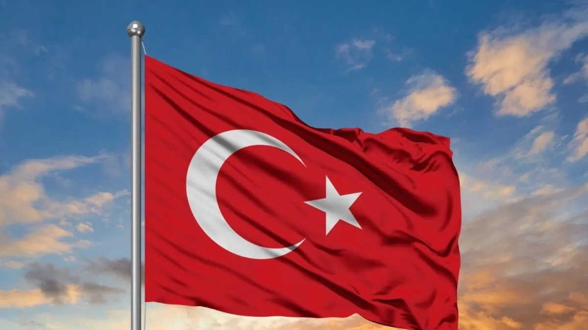 Son Gelişme: 28 Ekim yarım gün mü, 29 Ekim tam gün tatil mi? 29 Ekim Cumhuriyet Bayramı tatil takvimi!