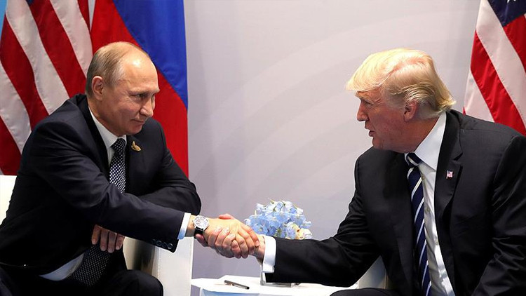 Kritik Açıklama: Trump hakkında şok iddia: Putin'in elinde görüntüleri var - Son Dakika Bilgileri