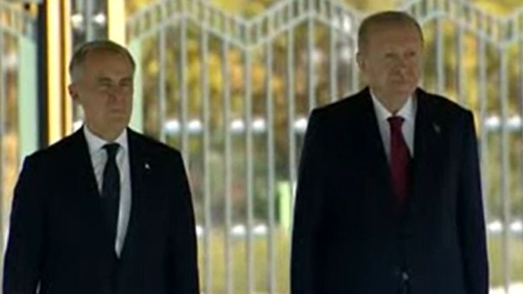 Gündemden Son Bilgiler: Cumhurbaşkanı Erdoğan, Kanada Başbakanı'nı karşıladı: Gelişmeler Takip Ediliyor