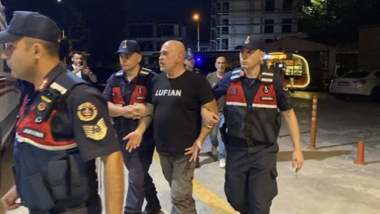 Ayrıntılar Netleşti: Yönetmen Ezel Akay ve kardeşinin uyuşturucu testi sonucu netlik kazandı ve Merak Edilenle