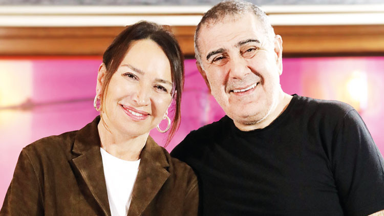 Ayrıntılar Netleşti: İki oyuncudan müzik sürprizi