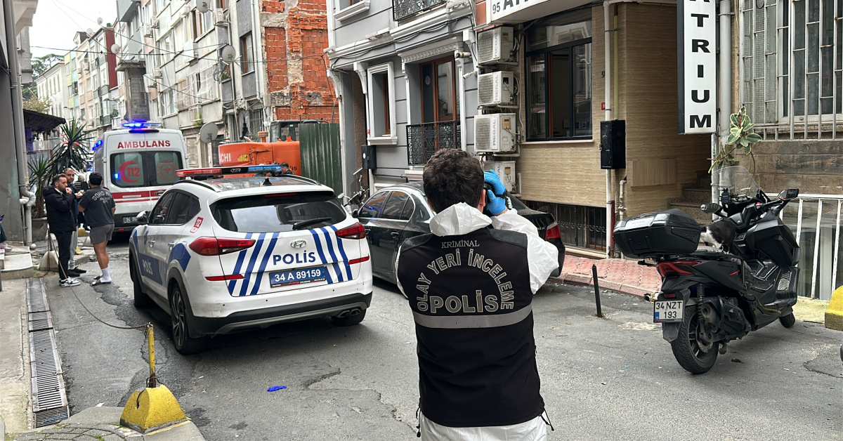 Ayrıntılar Netleşti: Genç kadının şüpheli ölümü! Çatıdan gerileme kaydetti!