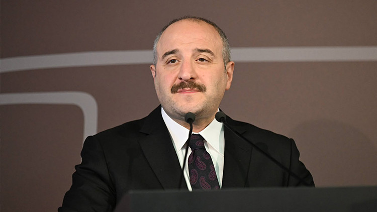 Mustafa Varank'tan Koç ailesine Gazze teşekkürü