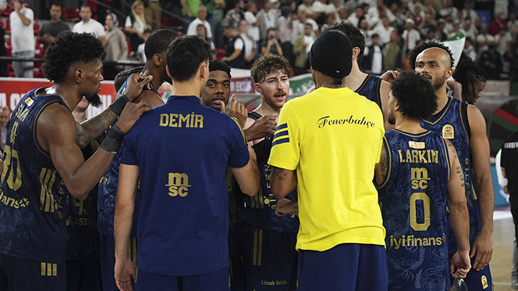 Gündemden Son Bilgiler: Fenerbahçe Tarfin, Valencia deplasmanında! | İşte Tüm Ayrıntılar