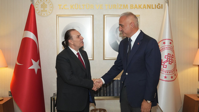 Gündemden Son Bilgiler: Bakan Ersoy, Devlet Opera ve Balesi Genel Müdürü Atilla'yı kabul etti - Son Dakika Bil